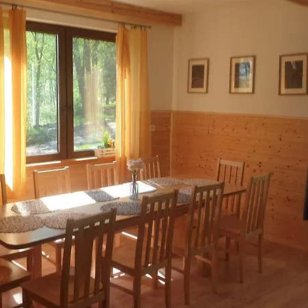 Omszale Glazy Dom I Na Wylacznosc Przy Szlakach Karkonoszy * Zachelmie (Jelenia Gora)