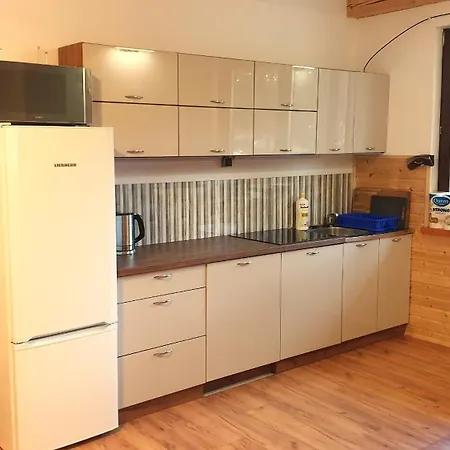 Omszale Glazy Dom I Na Wylacznosc Przy Szlakach Karkonoszy Prázdninový dům