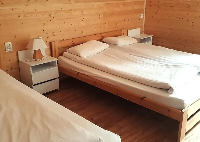 Omszale Glazy Dom I Na Wylacznosc Przy Szlakach Karkonoszy