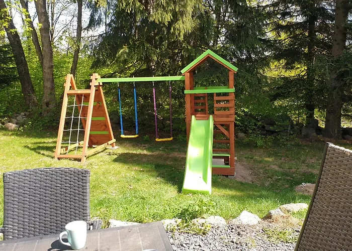 Omszale Glazy Dom I Na Wylacznosc Przy Szlakach Karkonoszy Casa vacanze Zachelmie (Jelenia Gora)