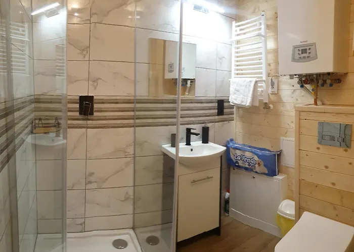 Omszale Glazy Dom I Na Wylacznosc Przy Szlakach Karkonoszy Casa vacanze *